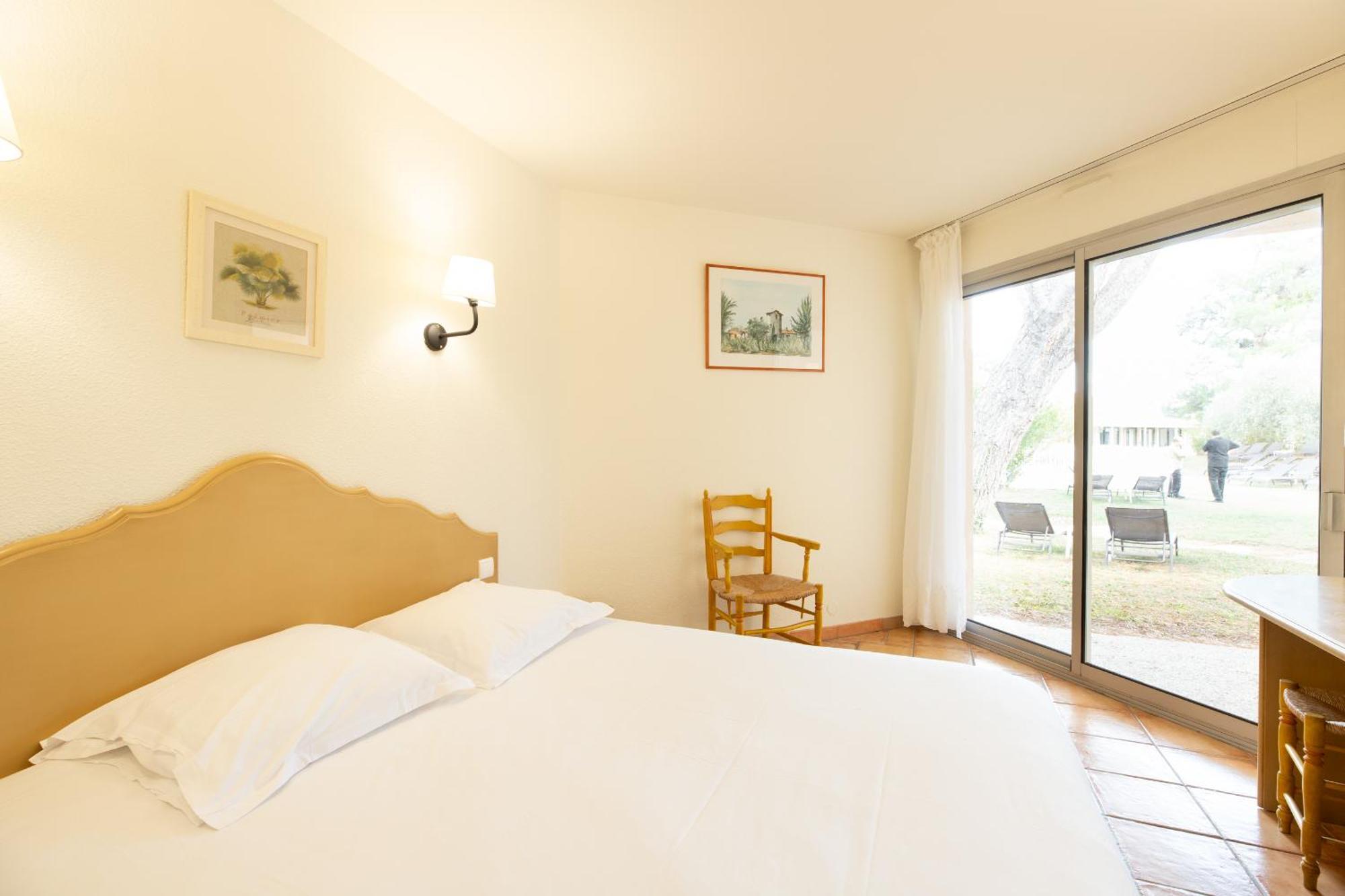 Golden Tulip Avignon Le Paradou Экстерьер фото